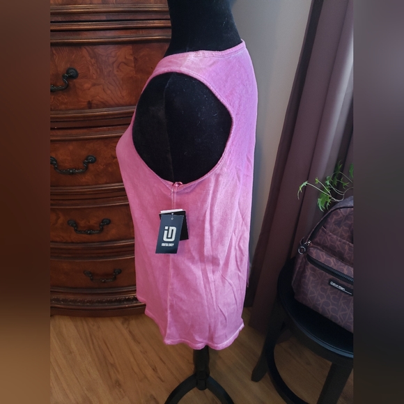 Ideology Small open back tank top - Picture 4 of 7